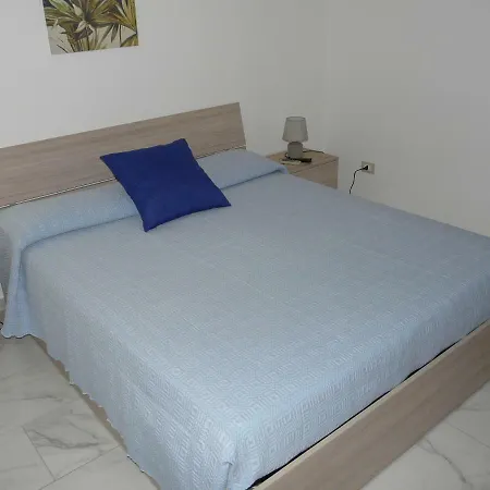 Yucca Guest house